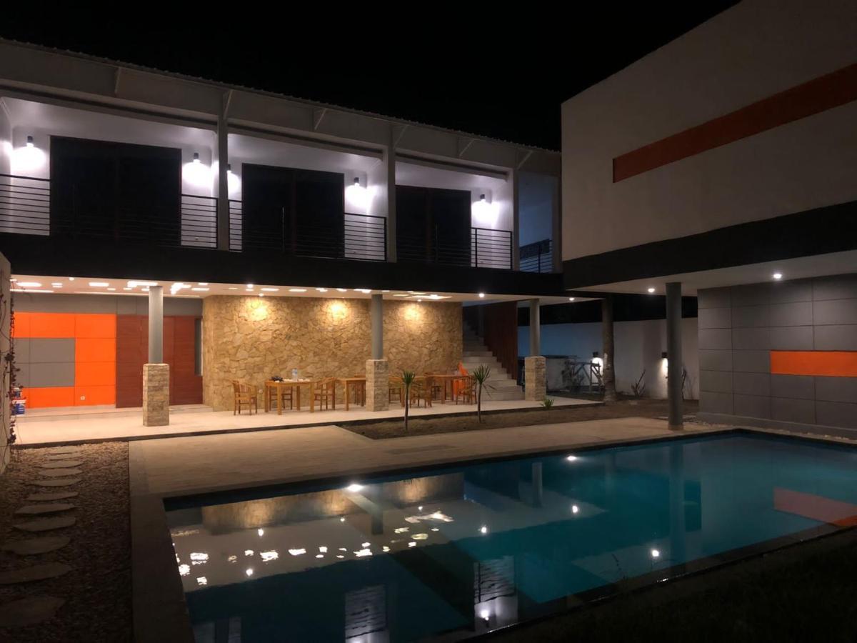 Maza Soda Resort Gili Trawangan Exterior photo